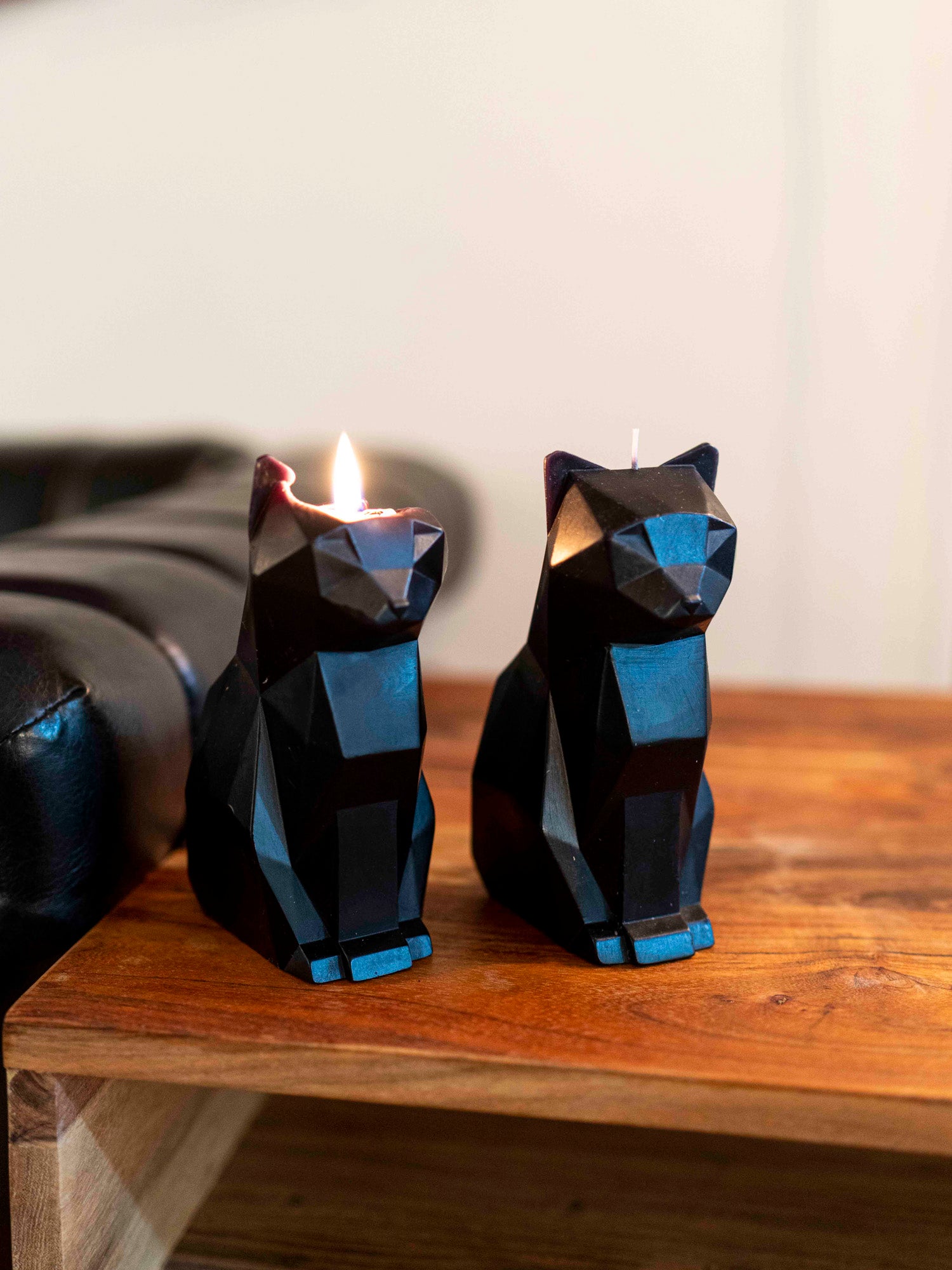 Pyro Pet Kisa Cat Candle