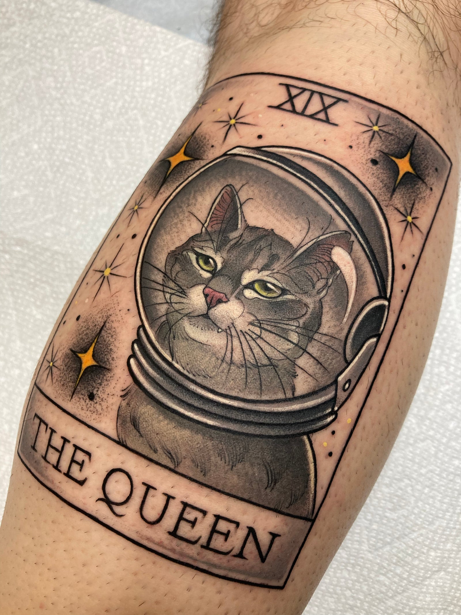 Neo traditional color cat portrait calf tattoo as a The Queen tarot card made by Charlotte Timmons. 