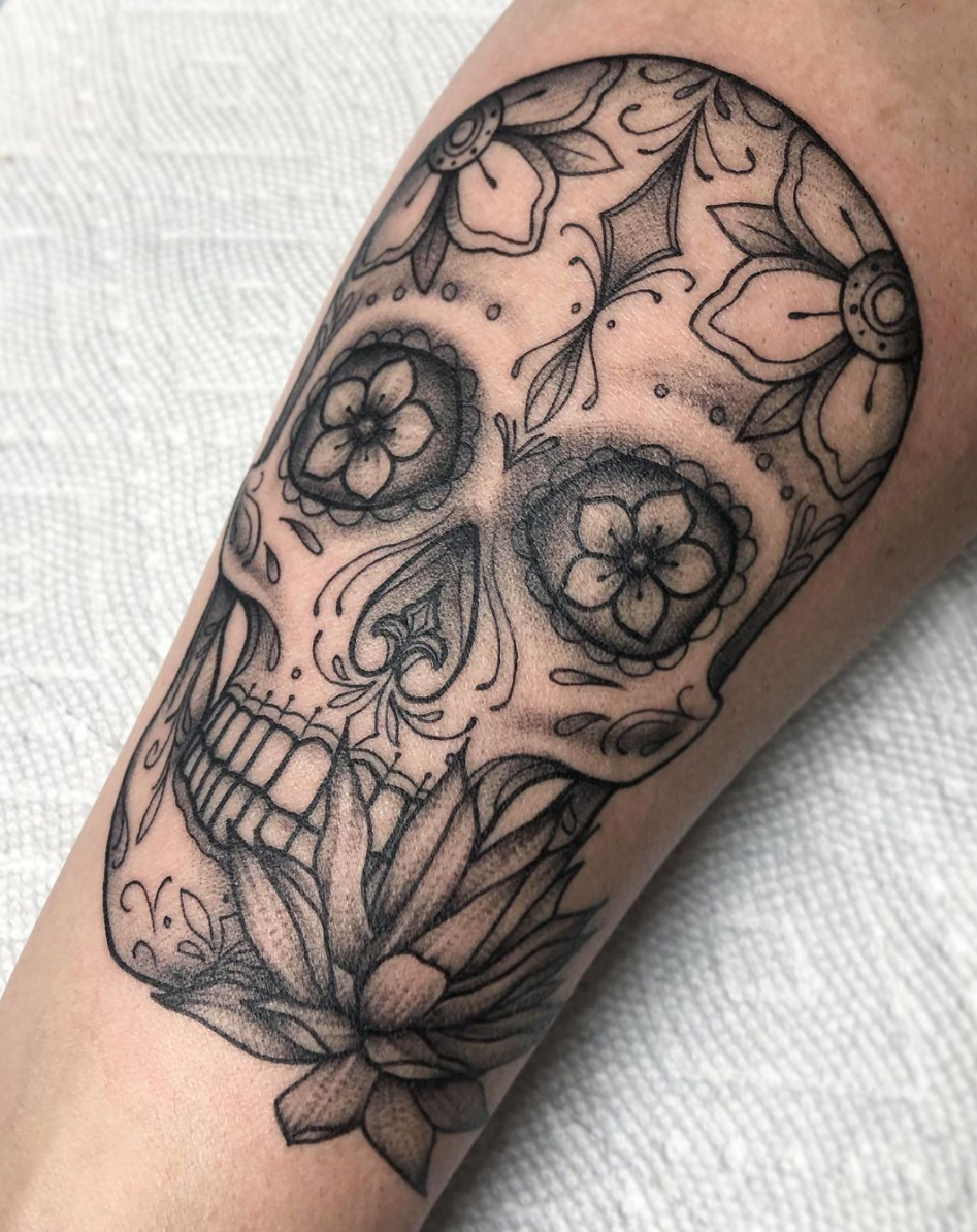 blackwork sugar skull tattoo by Janice Danger