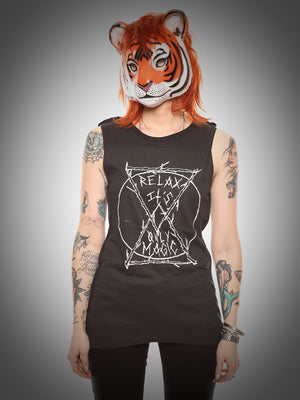 Relax Muscle Tee