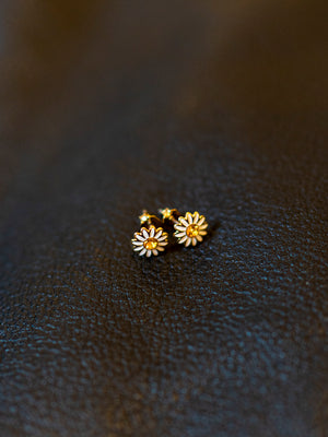 Daisy Stud Earrings