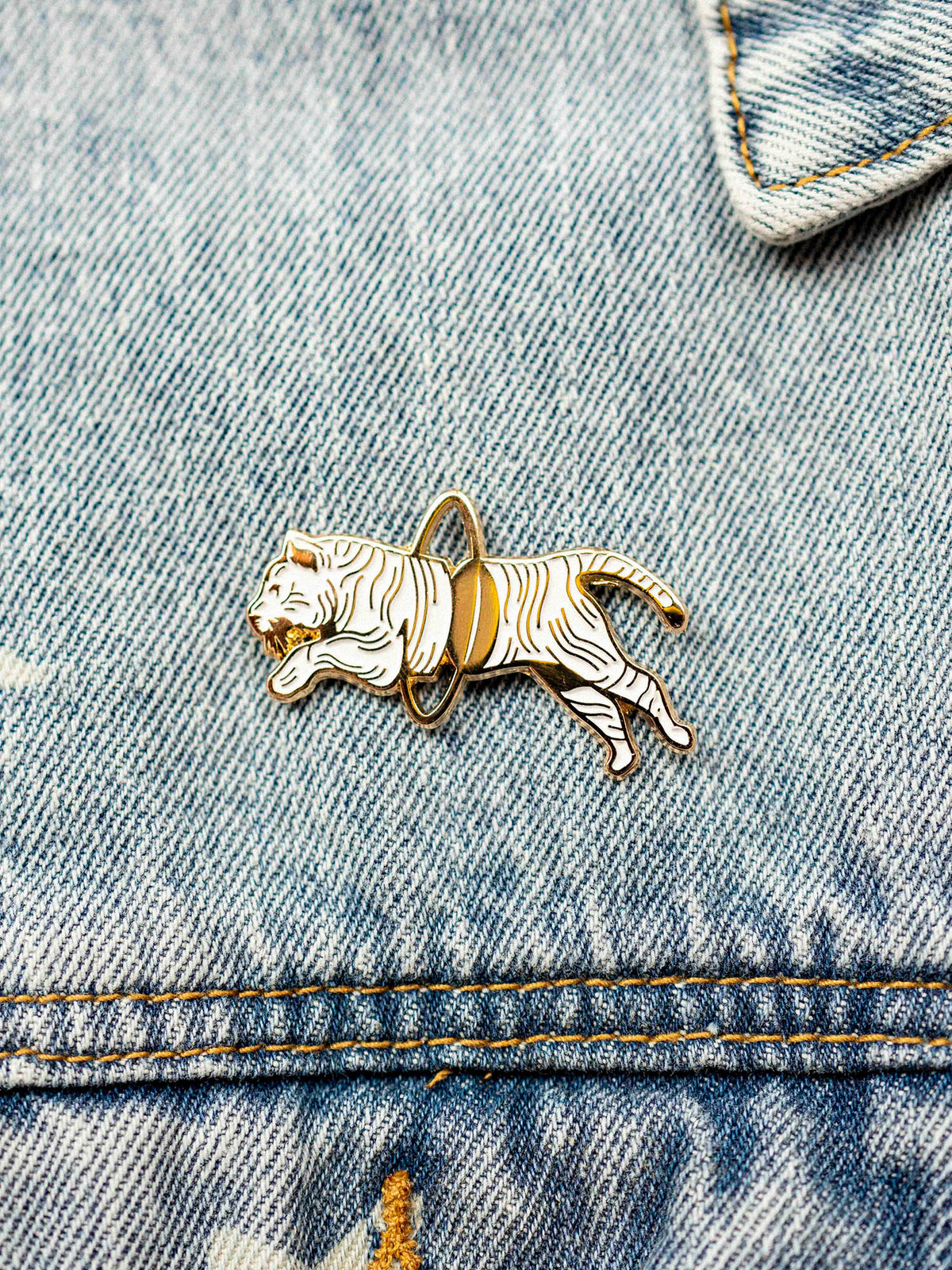 Tiger Gold and White Enamel Pin