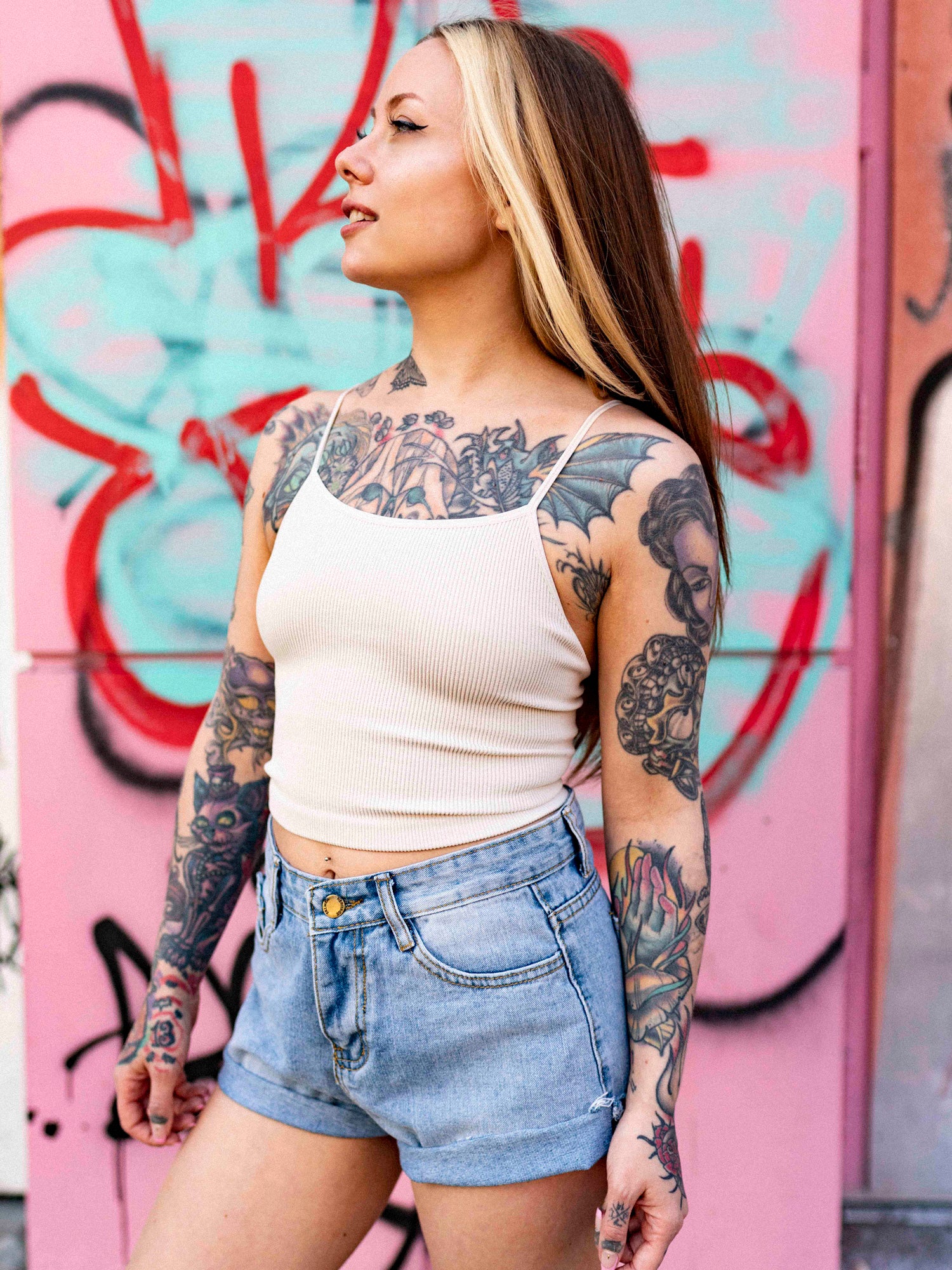 Baker Street Crop Bone